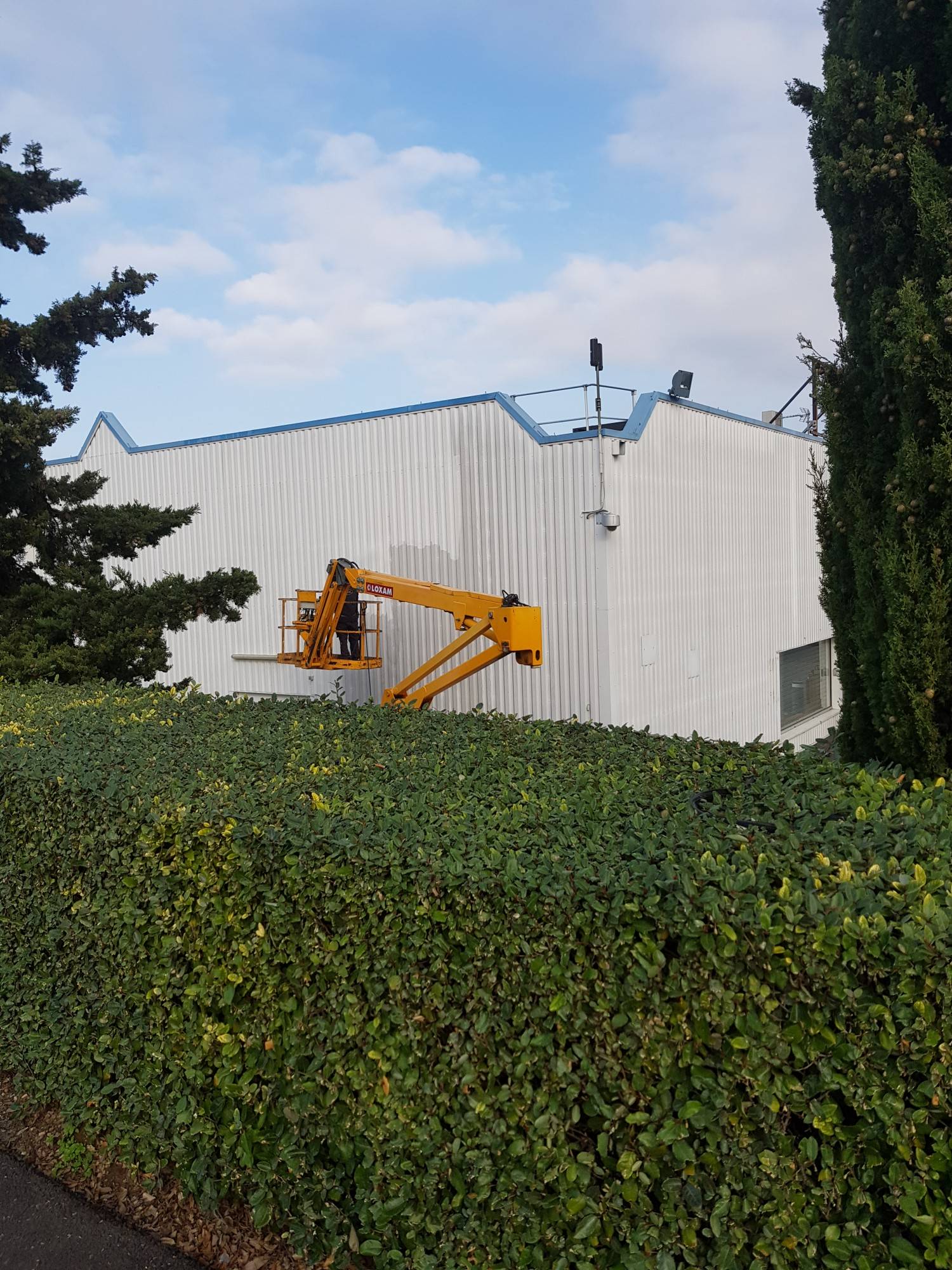 Pourquoi réaliser un nettoyage de façade avant l&#8217;hiver ? Belfort