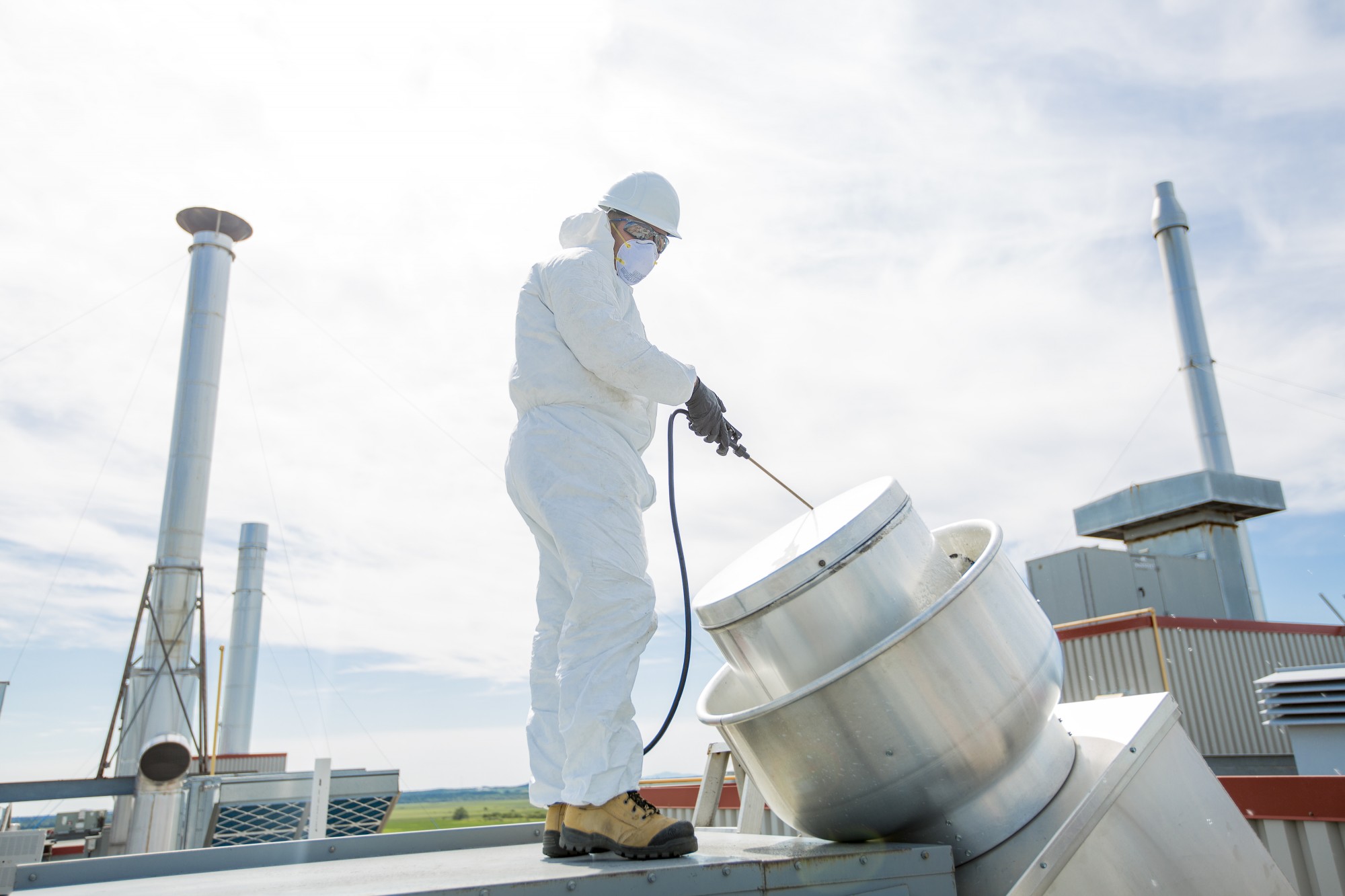 Pourquoi faire appel à une entreprise dédiée aux travaux de nettoyage spécifique pour les industries ? Belfort